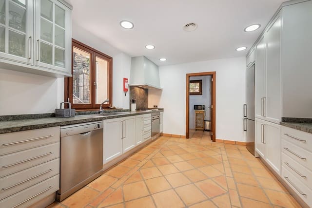 4 soveværelse Villa til salg i Deià med swimmingpool garage - € 3.500.000 (Ref: 6214051)