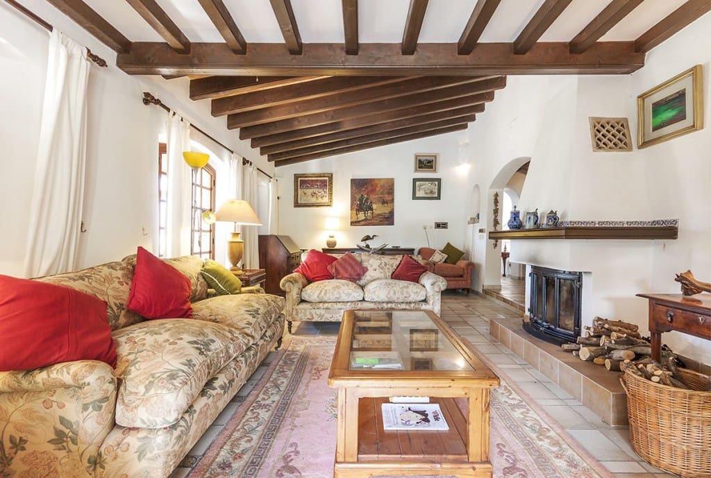 5 soveværelse Finca/Landehus til salg i Alcudia med swimmingpool garage - € 1.600.000 (Ref: 6259995)