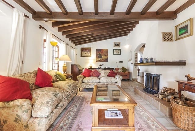 5 sovrum Finca/Hus på landet till salu i Alcúdia med pool garage - 1 600 000 € (Ref: 6259995)