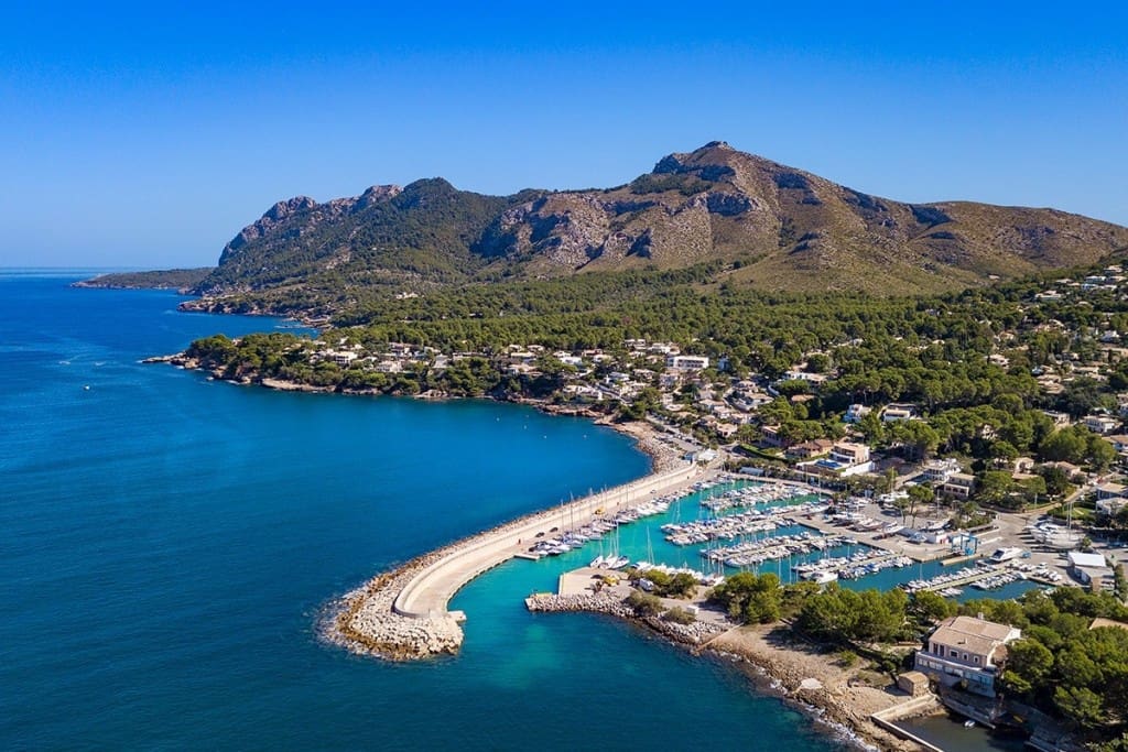 5 soveværelse Finca/Landehus til salg i Alcudia med swimmingpool garage - € 1.600.000 (Ref: 6259995)