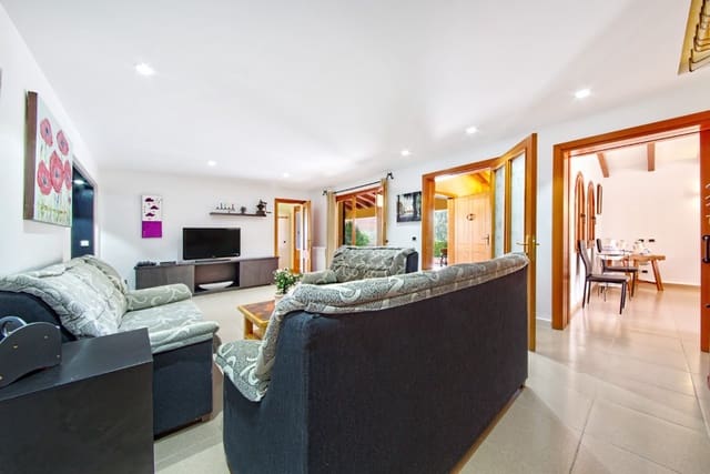 4 makuuhuone Huvila myytävänä paikassa Port de Pollença, Pollensa / Pollença mukana uima-altaan - 900 000 € (Ref: 6260000)