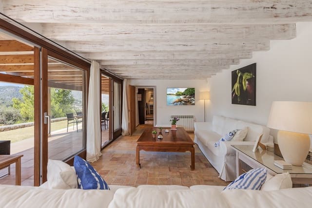 3 slaapkamer Villa te koop in Pollensa / Pollença met zwembad - € 1.695.000 (Ref: 6344227)