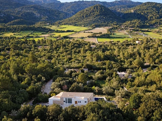 Finca/Casa Rural de 6 habitaciones en Campanet en venta con piscina - 2.950.000 € (Ref: 6394131)