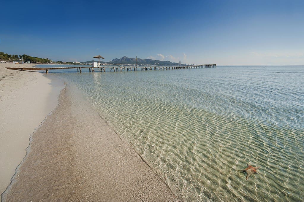 3 soveværelse Villa til salg i Puerto de Alcudia med swimmingpool - € 595.000 (Ref: 6535838)