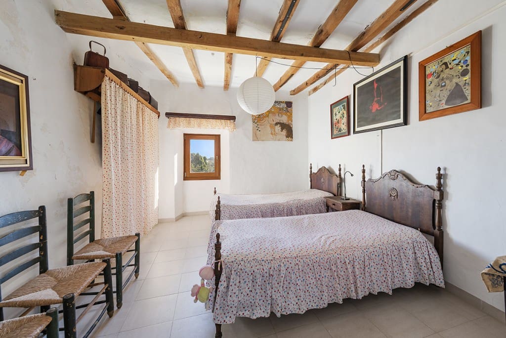 7 soveværelse Finca/Landehus til salg i Lloret de Vista Alegre med garage - € 2.710.000 (Ref: 6535849)