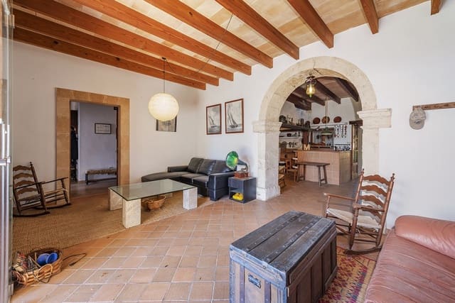 7 slaapkamer Finca/Landhuis te koop in Lloret de Vista Alegre met garage - € 2.710.000 (Ref: 6535849)