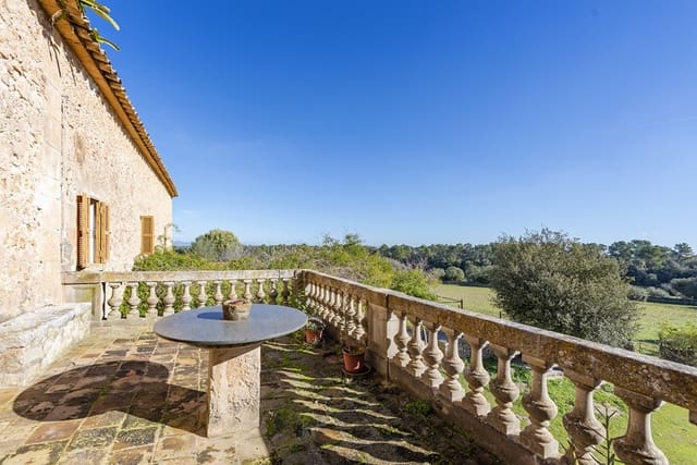 7 slaapkamer Finca/Landhuis te koop in Lloret de Vista Alegre met garage - € 2.710.000 (Ref: 6535849)