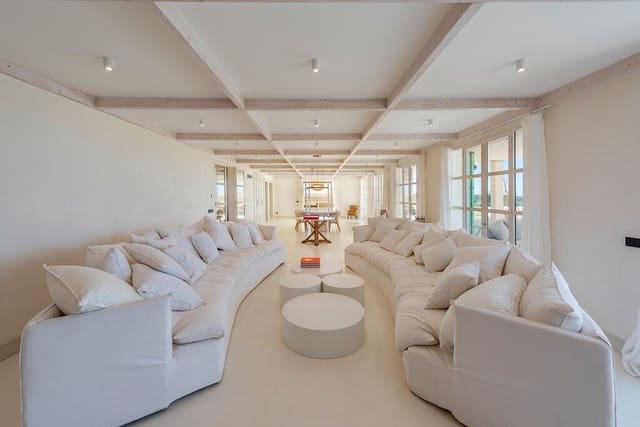 5 soveværelse Finca/Landehus til salg i Ses Salines med swimmingpool garage - € 5.250.000 (Ref: 6535874)