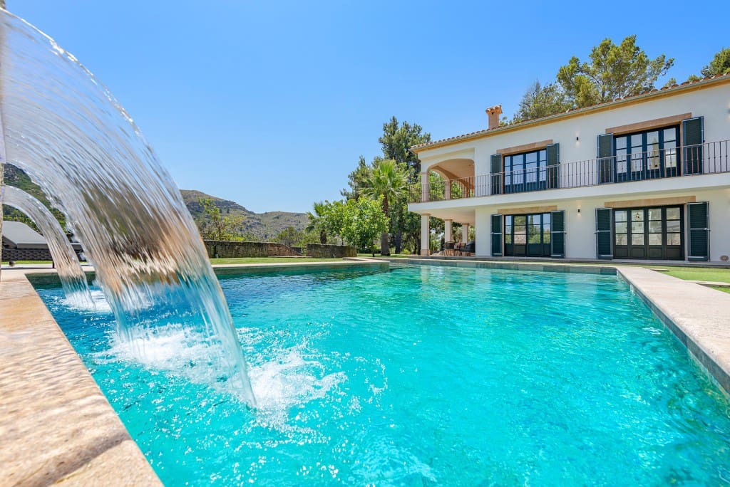 5 soveværelse Finca/Landehus til salg i Alcudia med swimmingpool garage - € 3.750.000 (Ref: 6627249)