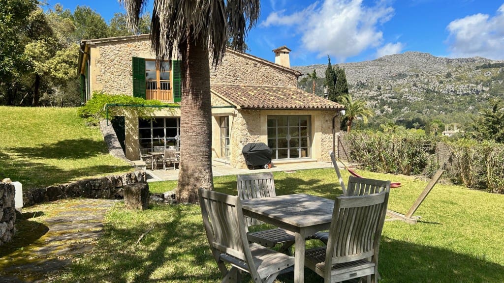 4 soveværelse Finca/Landehus til salg i Pollensa / Pollenca med swimmingpool garage - € 1.650.000 (Ref: 6732787)