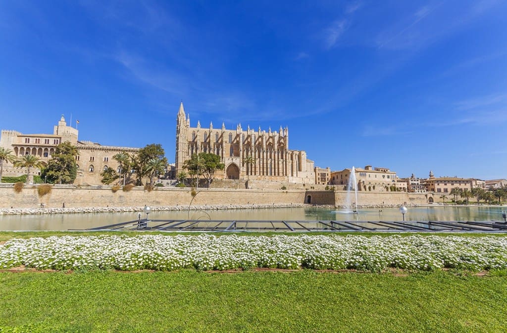 2 slaapkamer Penthouse te koop in Palma de Mallorca met zwembad garage - € 1.225.000 (Ref: 6804559)