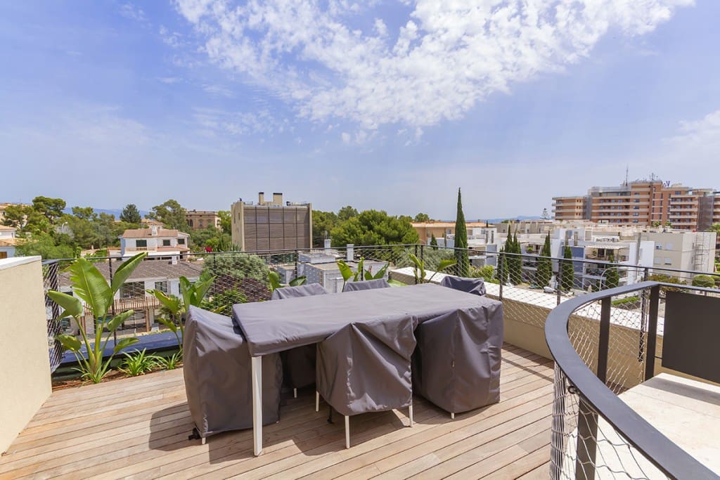 2 slaapkamer Penthouse te koop in Palma de Mallorca met zwembad garage - € 1.225.000 (Ref: 6804559)