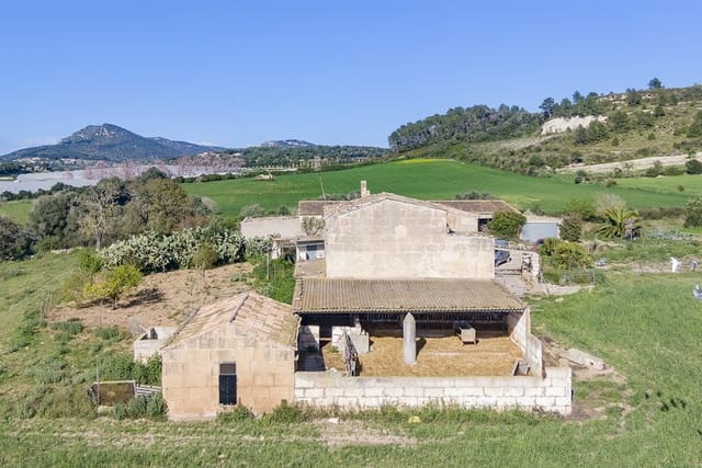 6 bedroom Finca/Country House for sale in Manacor - € 1,495,000 (Ref: 6851603)