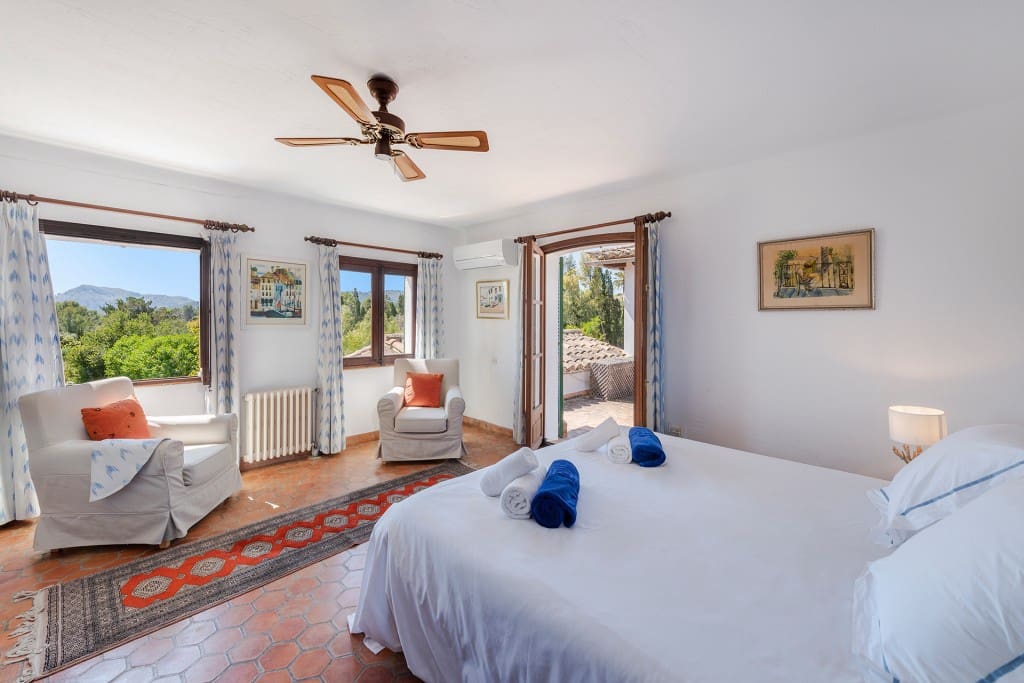 7 bedroom Finca/Country House for sale in Pollensa / Pollenca with pool garage - € 6,800,000 (Ref: 7016164)