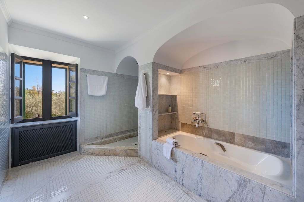 7 bedroom Finca/Country House for sale in Pollensa / Pollenca with pool garage - € 6,800,000 (Ref: 7016164)