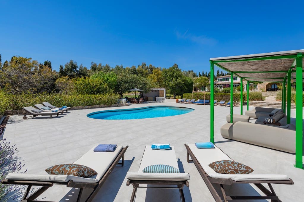 7 bedroom Finca/Country House for sale in Pollensa / Pollenca with pool garage - € 6,800,000 (Ref: 7016164)