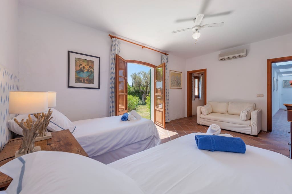 7 bedroom Finca/Country House for sale in Pollensa / Pollenca with pool garage - € 6,800,000 (Ref: 7016164)