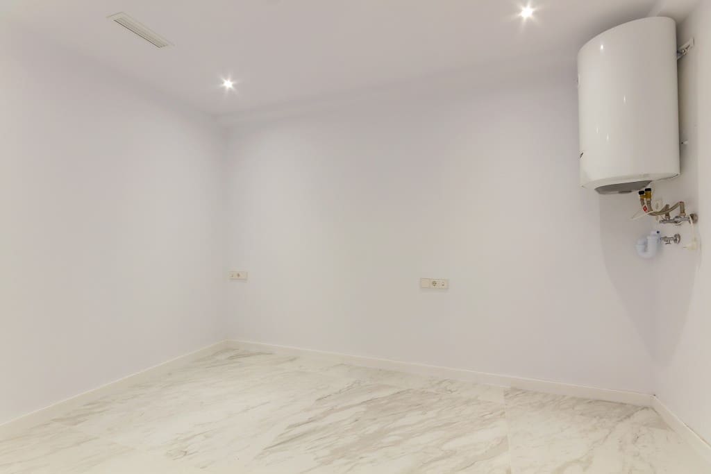 2 slaapkamer Appartement te koop in Puerto Portals met zwembad - € 1.100.000 (Ref: 7028351)