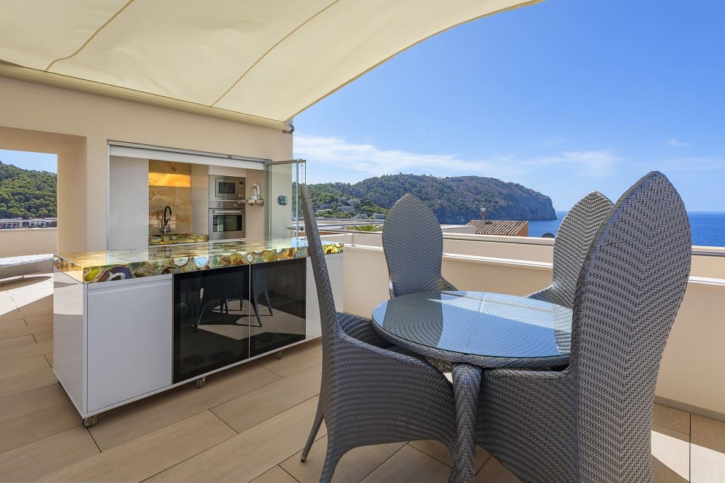 4 soveværelse Lejlighed til salg i Es Camp De Mar / El Camp De Mar med swimmingpool garage - € 3.100.000 (Ref: 7088057)