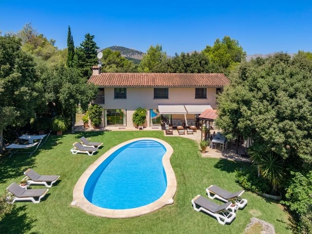 3 soveværelse Finca/Landehus til salg i Pollensa / Pollença med swimmingpool - € 1.800.000 (Ref: 7102025)