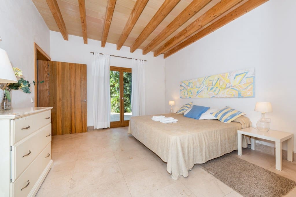 6 chambre Finca/Maison de Campagne à vendre à Buger avec piscine garage - 2 500 000 € (Ref: 7102027)