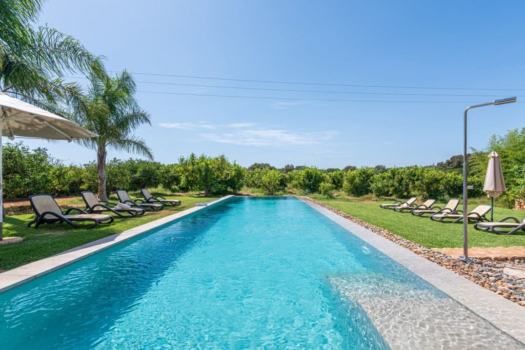 6 chambre Finca/Maison de Campagne à vendre à Buger avec piscine garage - 2 500 000 € (Ref: 7102027)