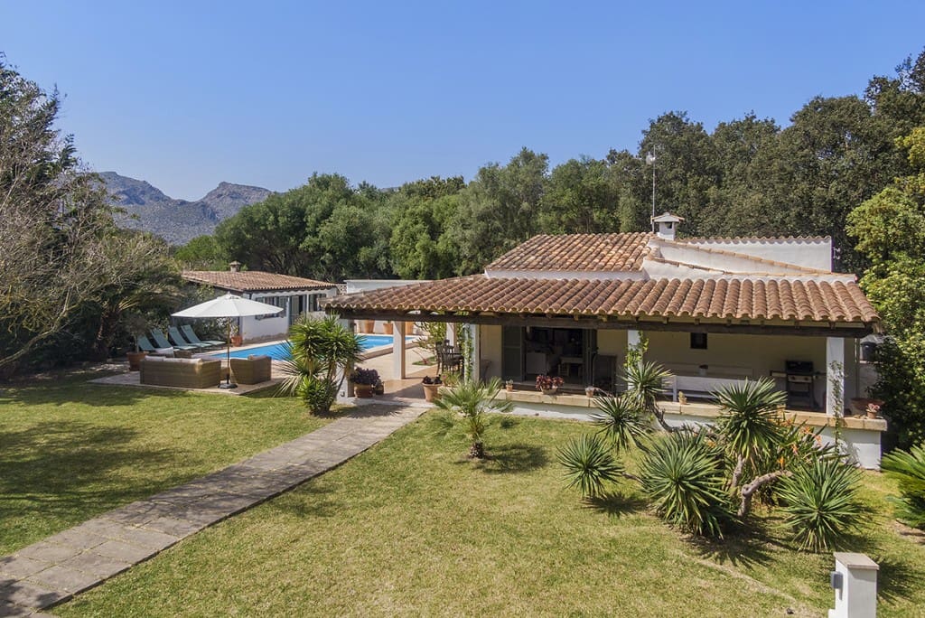 3 soveværelse Finca/Landehus til salg i Pollensa / Pollenca med swimmingpool garage - € 1.395.000 (Ref: 7219275)