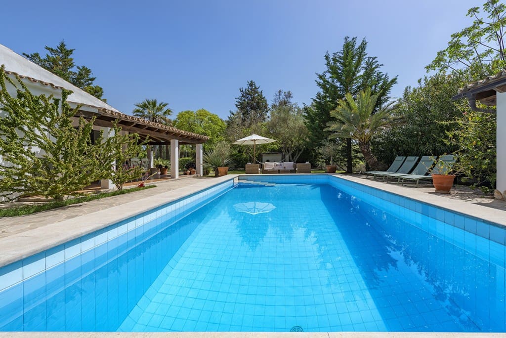 3 soveværelse Finca/Landehus til salg i Pollensa / Pollenca med swimmingpool garage - € 1.395.000 (Ref: 7219275)