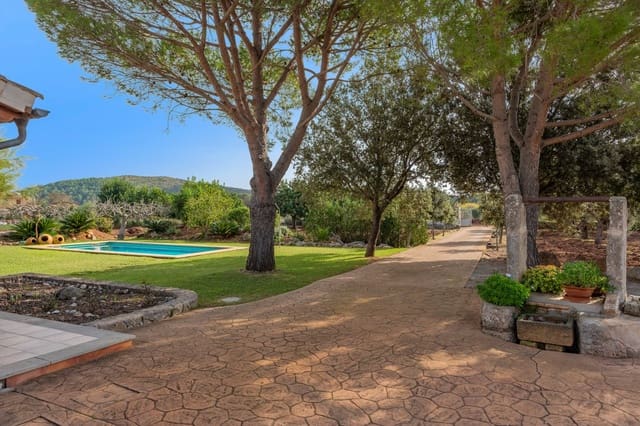 4 soveværelse Finca/Landehus til salg i Pollensa / Pollença med swimmingpool garage - € 2.150.000 (Ref: 7251070)