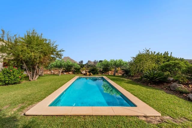 4 soveværelse Finca/Landehus til salg i Pollensa / Pollença med swimmingpool garage - € 2.150.000 (Ref: 7251070)