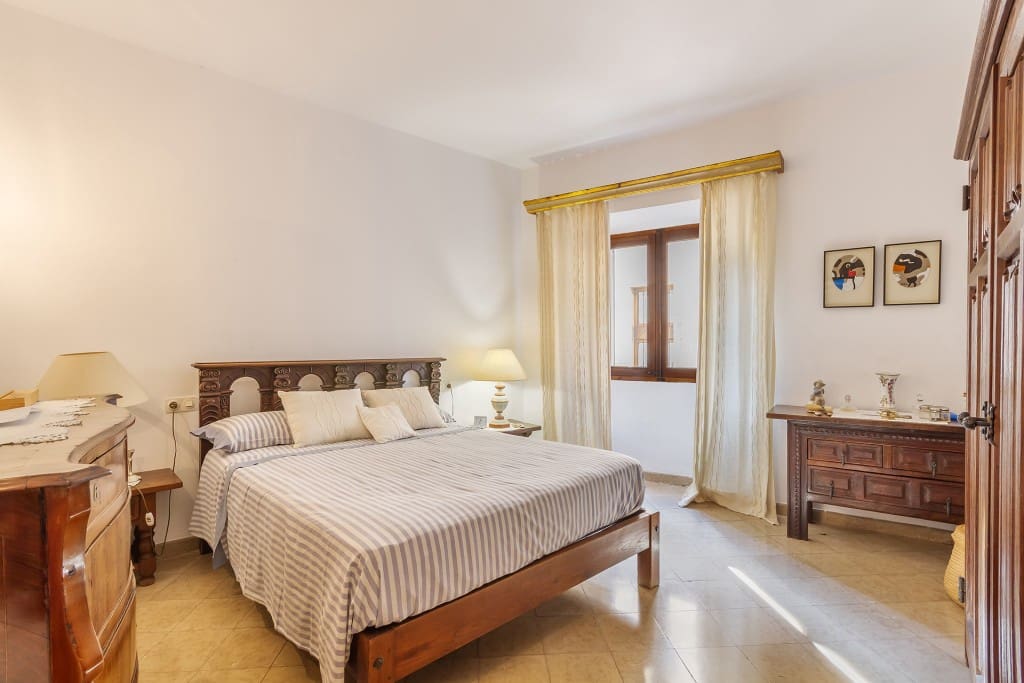 4 soverom Hus til salgs i Pollensa / Pollenca med garasje - € 850 000 (Ref: 7392359)