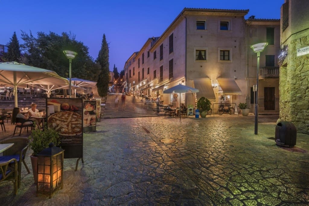 6 soverom Villa til salgs i Pollensa / Pollenca med svømmebasseng garasje - € 3 950 000 (Ref: 7532746)