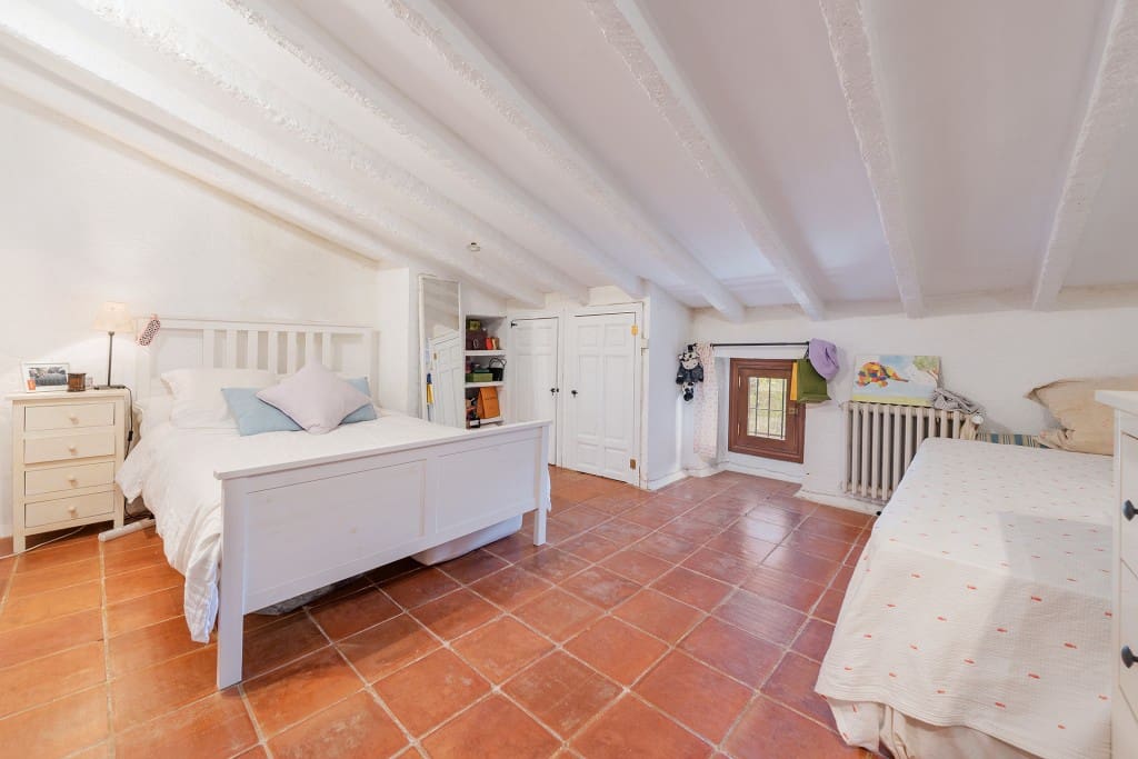4 bedroom Finca/Country House for sale in Santa Maria del Cami with pool garage - € 2,350,000 (Ref: 7539251)