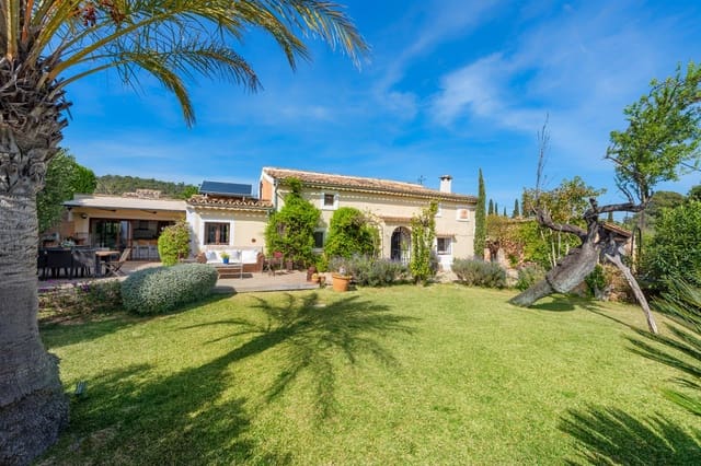 4 sypialnia Finka/Dom wiejski na sprzedaż w Santa María del Camí z basenem garażem - 2 350 000 € (Ref: 7539251)