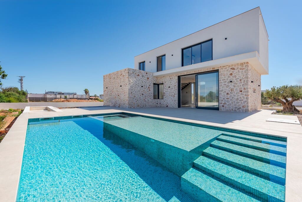 4 soveværelse Villa til salg i Sa Rapita / La Rapita med swimmingpool garage - € 1.920.000 (Ref: 7603966)