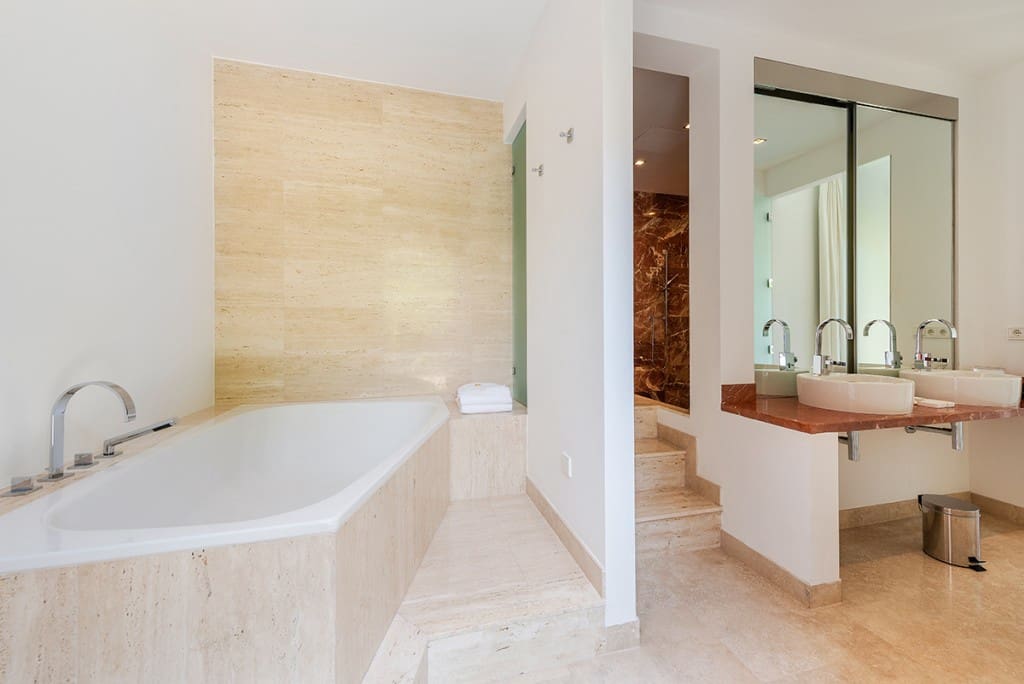 4 soverom Villa til salgs i Canyamel med svømmebasseng garasje - € 3 200 000 (Ref: 7603989)