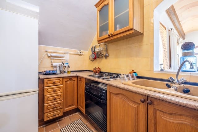 2 slaapkamer Villa te koop in Puigpunyent met zwembad - € 799.000 (Ref: 7603996)