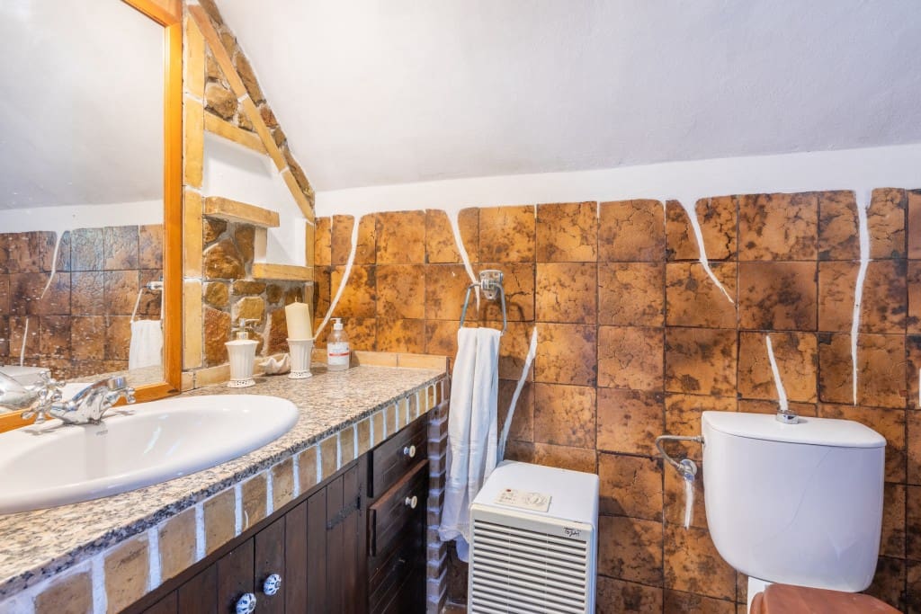 2 soveværelse Villa til salg i Puigpunyent med swimmingpool - € 799.000 (Ref: 7603996)