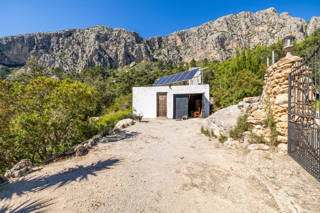 2 soveværelse Villa til salg i Puigpunyent med swimmingpool - € 799.000 (Ref: 7603996)