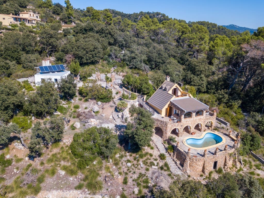 2 soveværelse Villa til salg i Puigpunyent med swimmingpool - € 799.000 (Ref: 7603996)