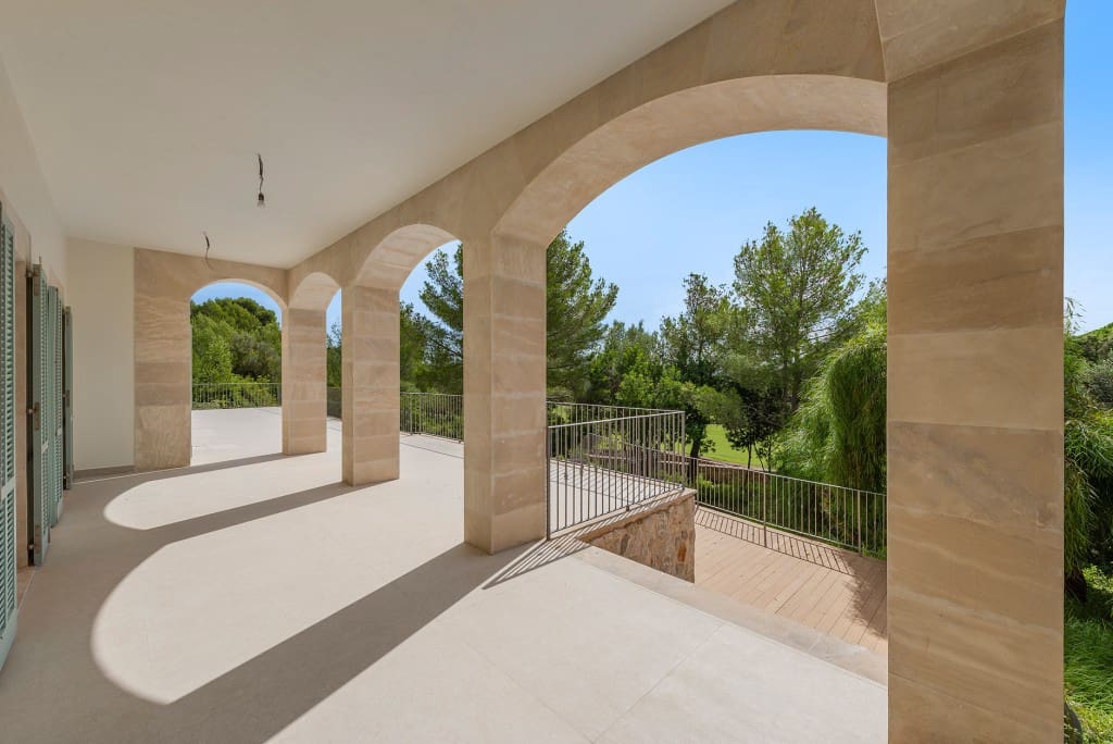 4 sypialnia Willa na sprzedaż w Pollensa / Pollenca z basenem garażem - 2 950 000 € (Ref: 7718037)