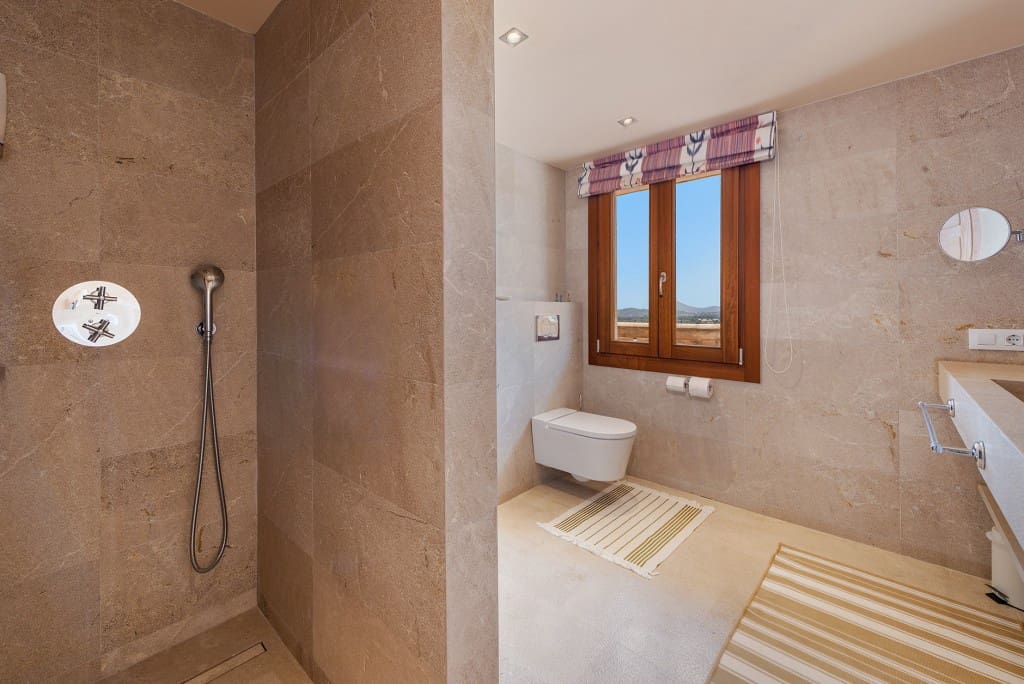 5 bedroom Villa for sale in Pollensa / Pollenca with pool garage - € 3,700,000 (Ref: 7821520)