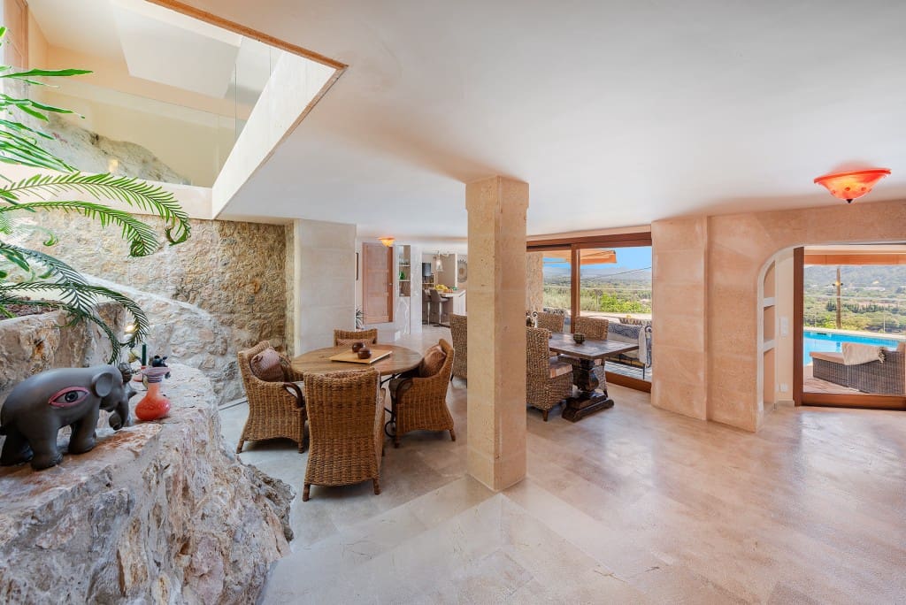 5 bedroom Villa for sale in Pollensa / Pollenca with pool garage - € 3,700,000 (Ref: 7821520)