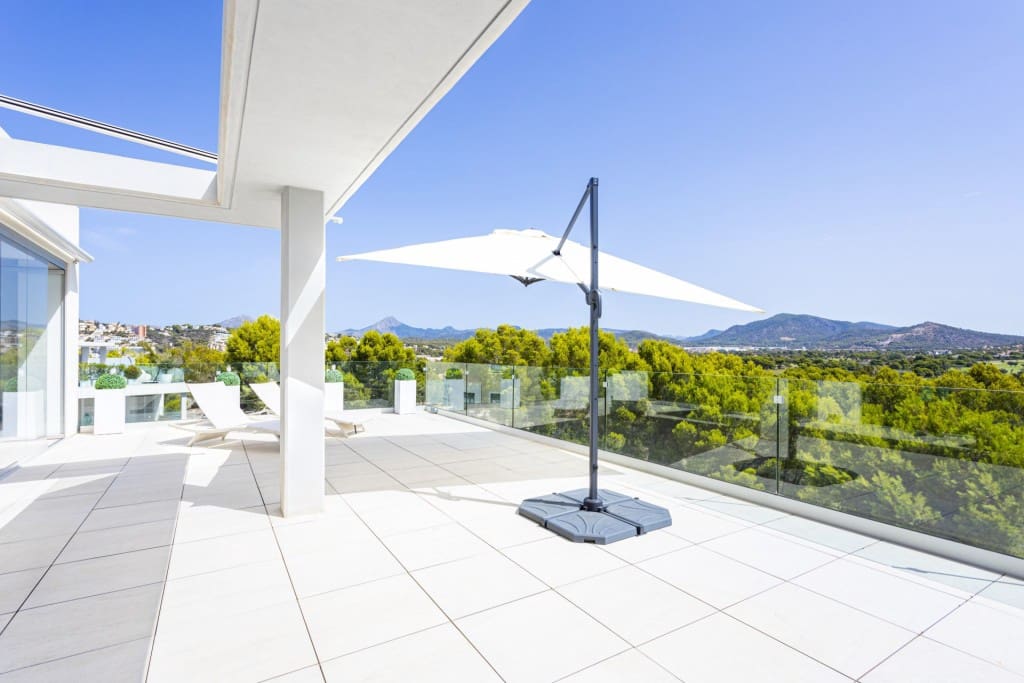 2 soveværelse Penthouse til salg i Santa Ponsa med swimmingpool garage - € 1.890.000 (Ref: 7829844)