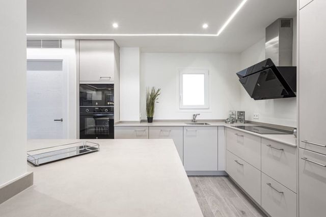 Apartamento de 4 habitaciones en Palma de Mallorca en venta con garaje - 1.450.000 € (Ref: 7857250)