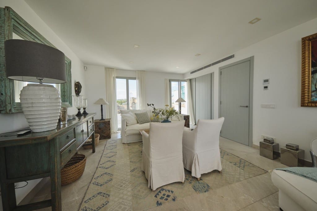 3 bedroom Townhouse for sale in Portocolom with pool - € 1,550,000 (Ref: 7858947)