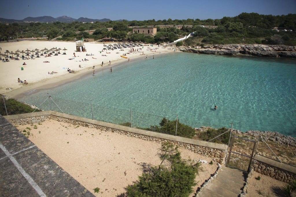 3 bedroom Townhouse for sale in Portocolom with pool - € 1,550,000 (Ref: 7858947)