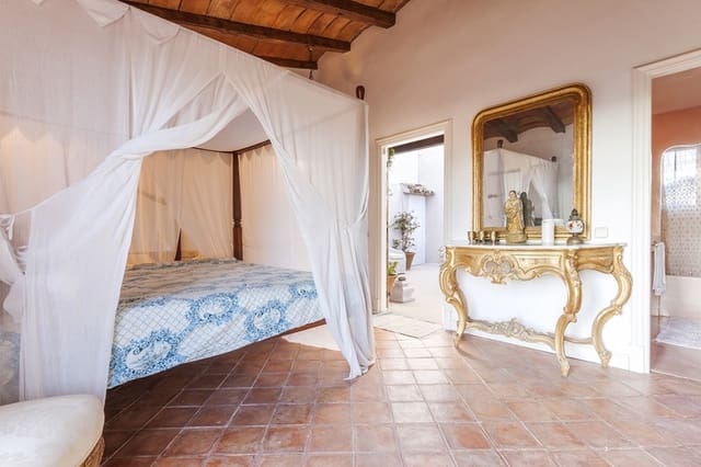 3 bedroom Penthouse for sale in Palma de Mallorca with garage - € 2,400,000 (Ref: 7876130)