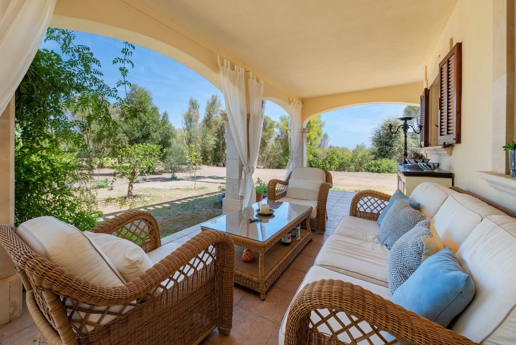 3 bedroom Finca/Country House for sale in Muro with garage - € 1,580,000 (Ref: 8048400)