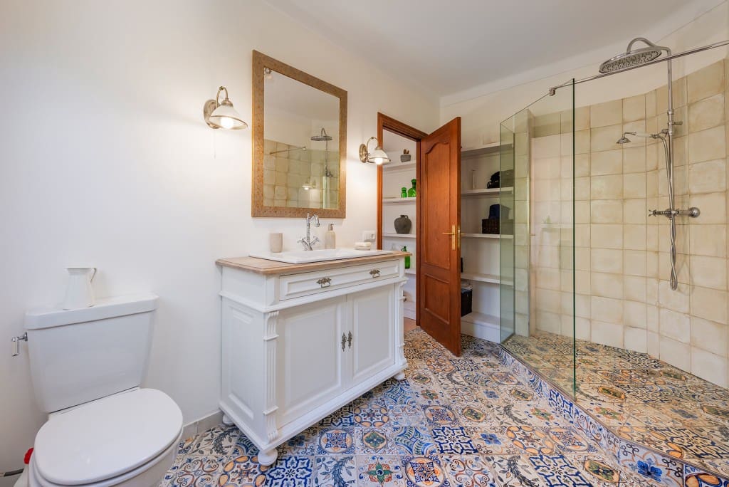 3 bedroom Finca/Country House for sale in Muro with garage - € 1,580,000 (Ref: 8048400)